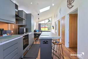 Photo 4- click for photo gallery